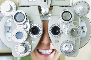 Consulta de oftalmología en Clínica Tecma