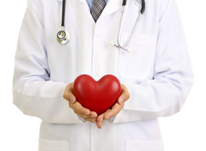 Chequeo cardiológico en Hospital Casa de Salud
