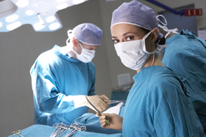 Cirugía de hernia inguinal bilateral en IMED Elche
